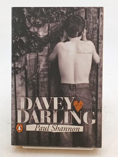 Print Books - Davey Darling by Paul Shannon - Book Express