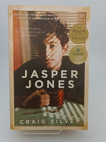 Print Books - Jasper Jones by Craig Silvey - Book Express