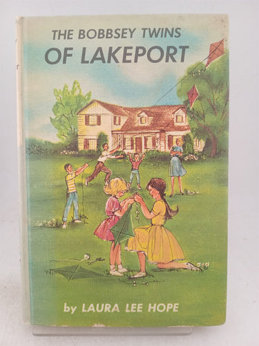 Print Books - The Bobbsey Twins of Lakeport by Laura Lee Hope - Book Express