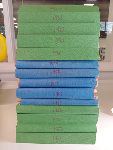 Australian Ring Digest - A Reasonable Run from 1950 to 1966 144 copies by Geoff Gardiner (editor) - Book Express - Used Print Books