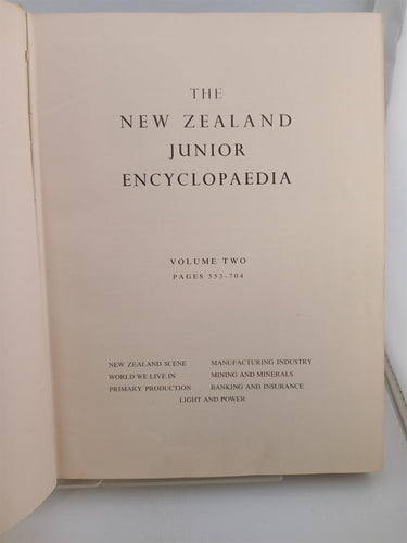 Full Set of 3: The New Zealand Junior Encyclopaedia by T.J. Dwyer (Editor)