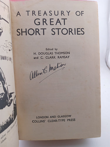 A Treasury of Great Short Stories by H. Douglas Thomson (Editor)